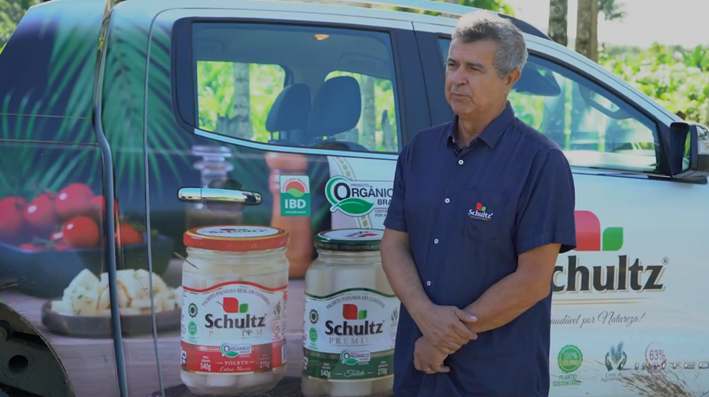 Redes Sociais: Crie anúncios que convertem rapidamente.